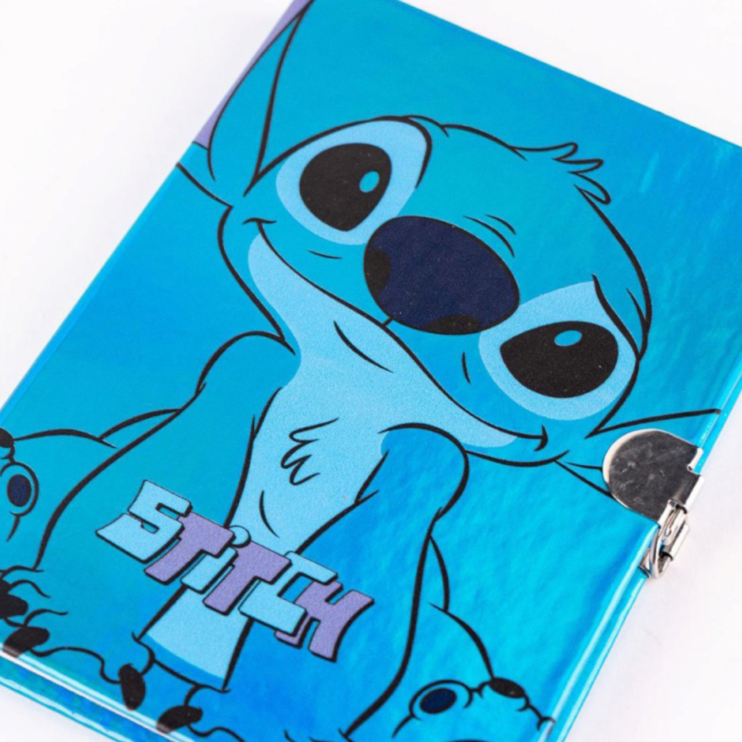 Coffret cadeau carnet secret avec cadenas cœur dans sa boîte cadeau - Stitch - Disney - Cerdá Life's Little Moments J'M T Créa