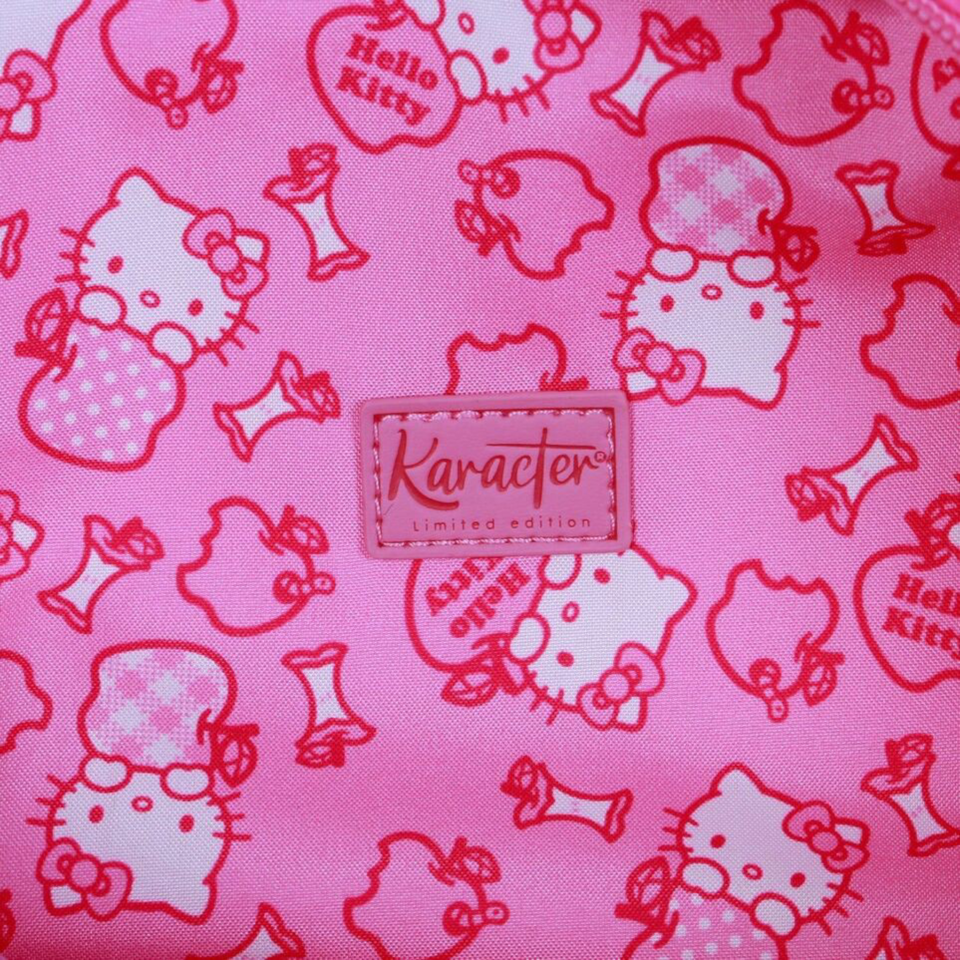 Sac à dos - Soft Hello Kitty Strawberry - Sanrio - Karactermania J'M T Crea